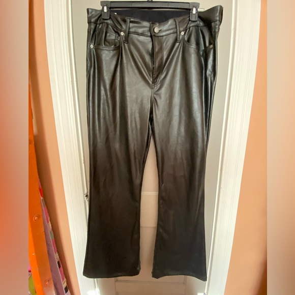 GAP Vegan Leather Flair Jeans - Women’s - Picture 1 of 6